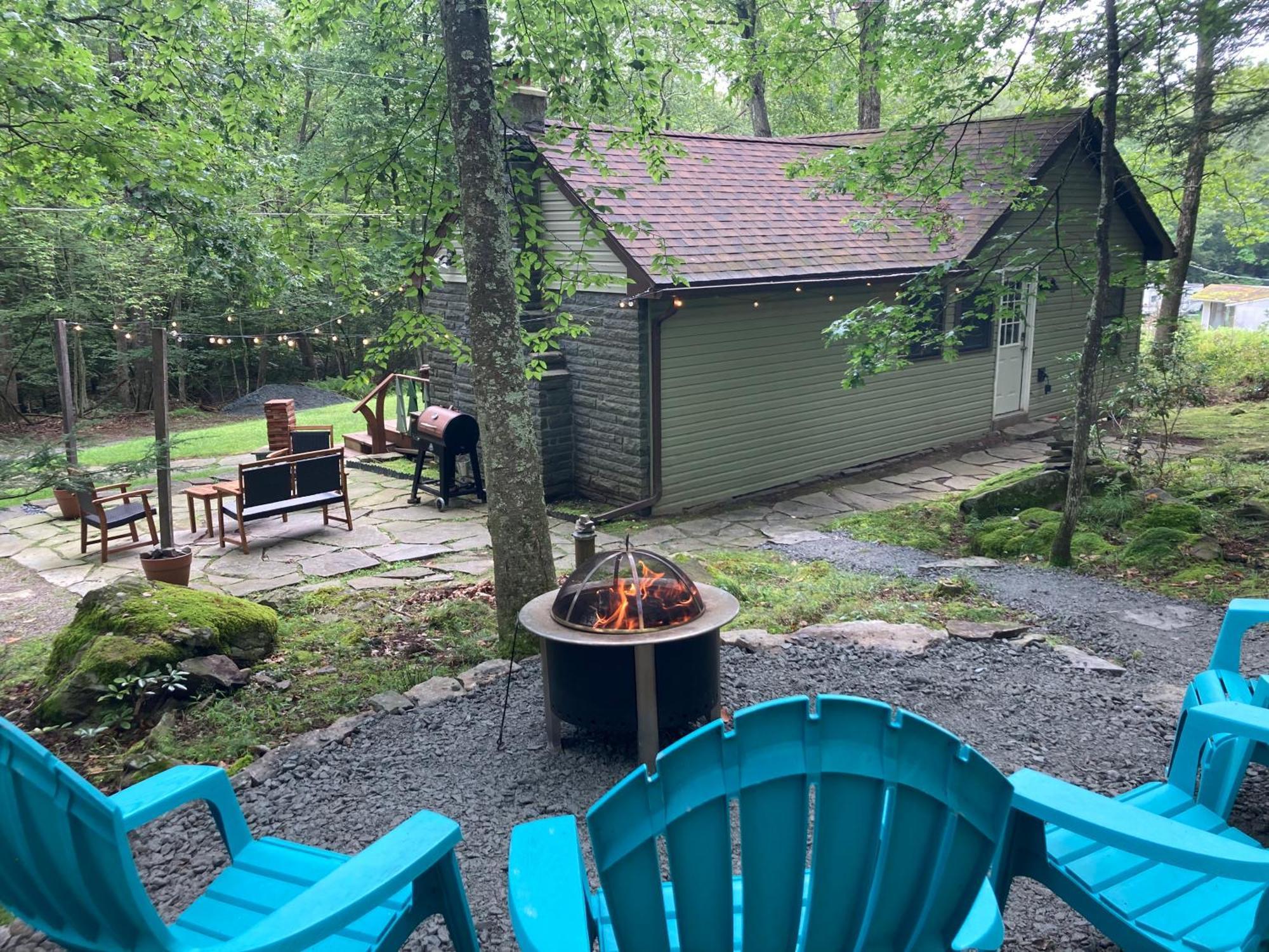 Peaceful Seasonal Wooded Cottage Close To Everything Tafton Bagian luar foto